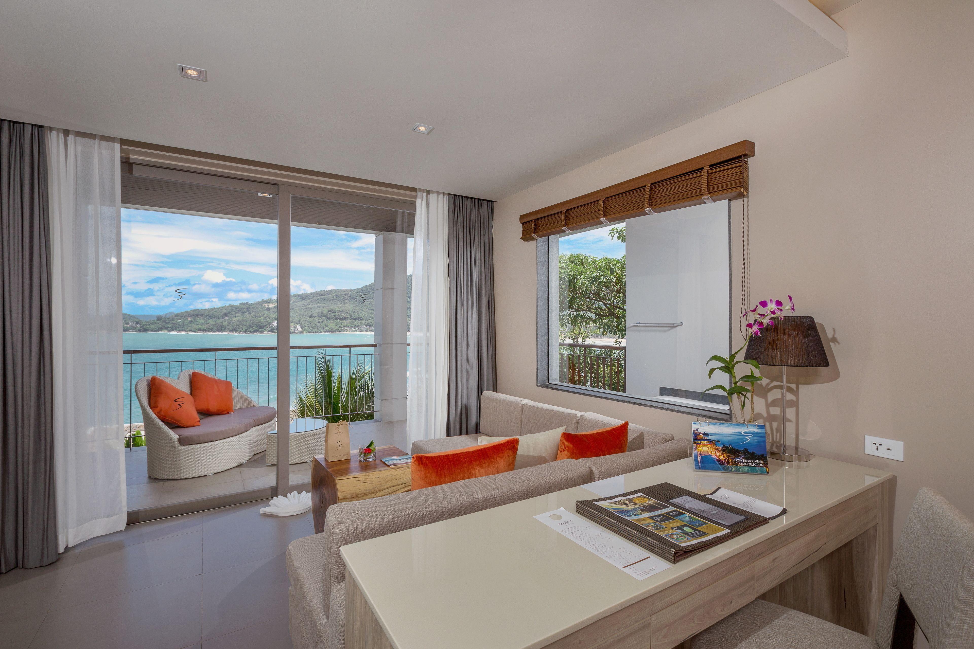 Sea View Jacuzzi Romance Suite